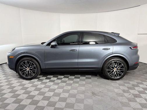 Vanadium Grey Metallic 2026 Porsche Cayenne Cayenne