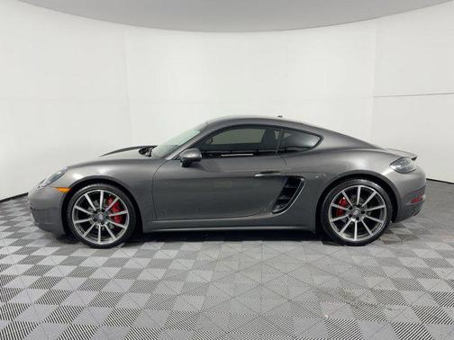 2019 Porsche 718 Cayman S