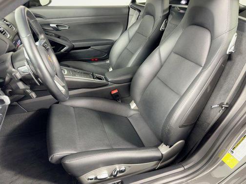 2019 Porsche 718 Cayman S