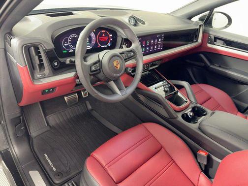 2025 Porsche Cayenne Cayenne S E-Hybrid