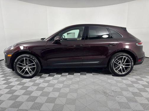 2026 Porsche Macan AWD