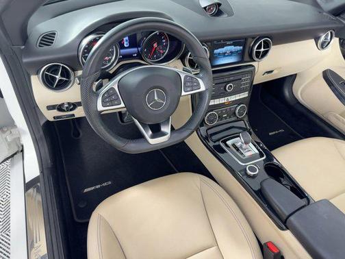 2020 Mercedes-Benz SLC 300 Base