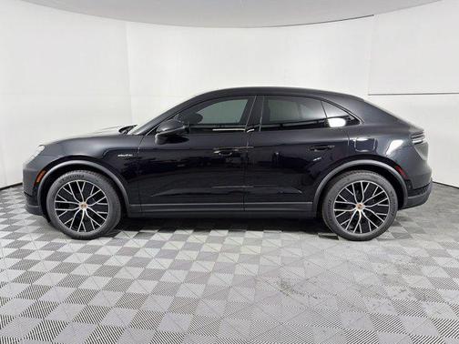 Jet Black Metallic 2026 Porsche Macan Macan Electric
