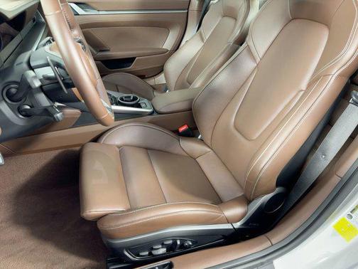 2025 Porsche 911 Turbo