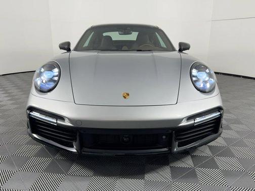 2025 Porsche 911 Turbo
