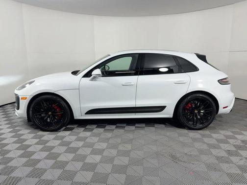 2023 Porsche Macan GTS