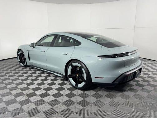 2026 Porsche Taycan 4