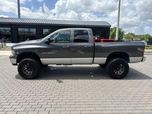 2004 Dodge Ram 2500 SLT Quad Cab
