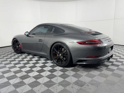 2018 Porsche 911 Carrera S