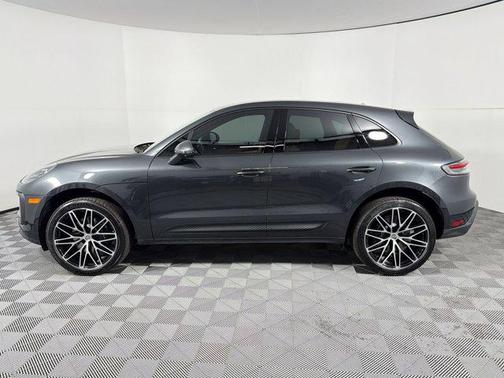 Volcano Grey Metallic 2026 Porsche Macan Macan