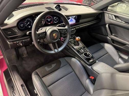 Ruby Star Neo 2023 Porsche 911 Carrera T