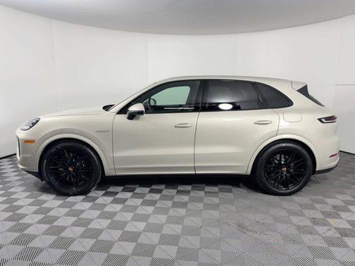 2026 Porsche Cayenne Cayenne E-Hybrid