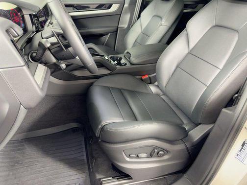 2026 Porsche Cayenne Cayenne E-Hybrid