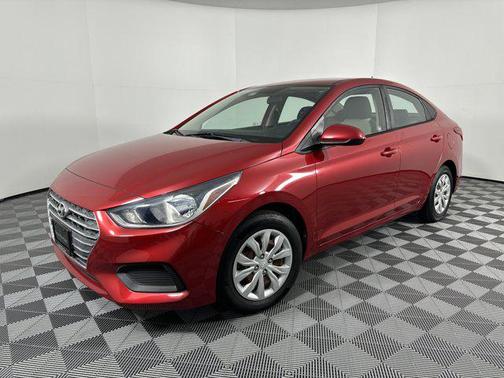 2019 Hyundai Accent SE