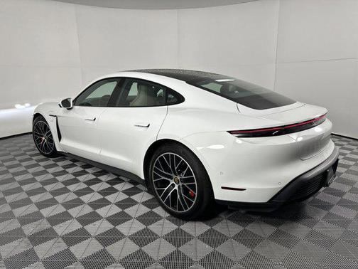 2020 Porsche Taycan 4S