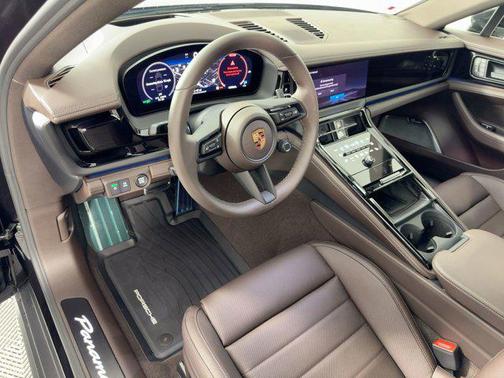 2026 Porsche Panamera RWD