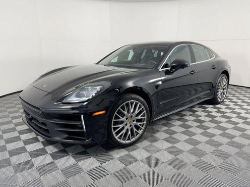 2026 Porsche Panamera RWD