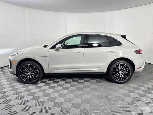 Chalk 2026 Porsche Macan Macan