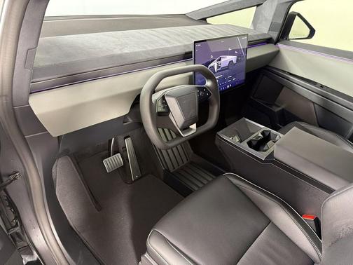 Stainless Steel 2024 Tesla Cybertruck Cyberbeast
