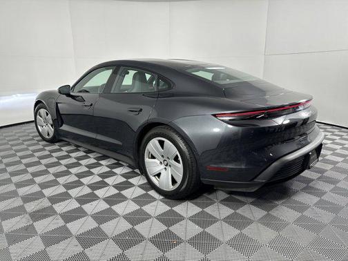 2021 Porsche Taycan RWD
