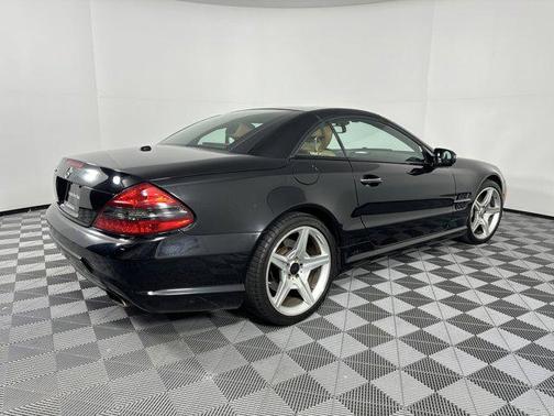 2011 Mercedes-Benz SL-Class SL 550