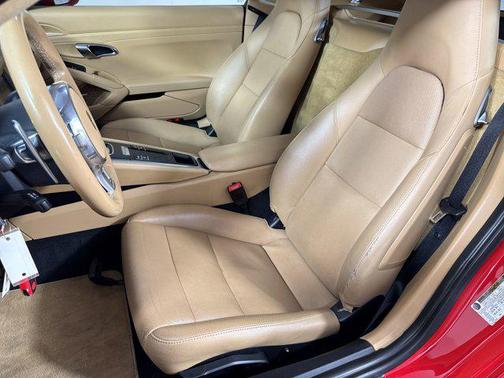 2016 Porsche Cayman S