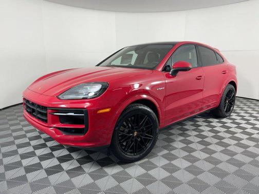 Carmine Red 2026 Porsche Cayenne Cayenne E-Hybrid