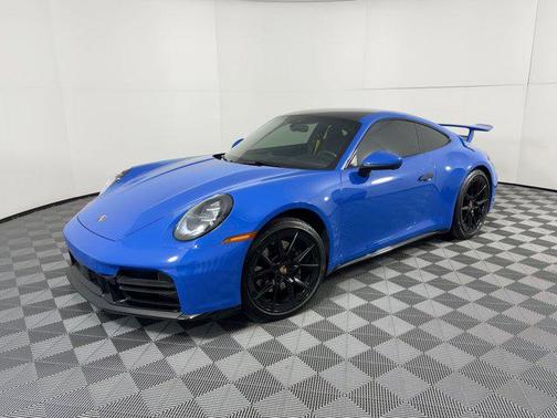 2025 Porsche 911 Carrera