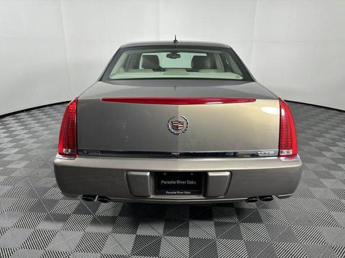 2006 Cadillac DTS Base