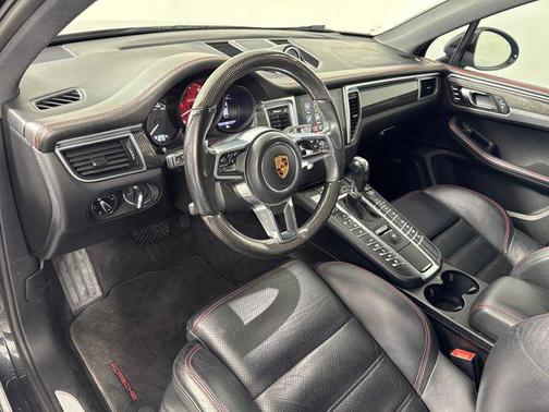 2017 Porsche Macan GTS