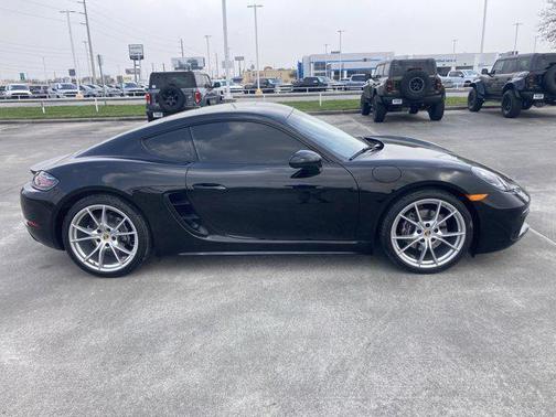 2019 Porsche 718 Cayman Coupe