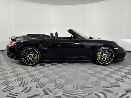 2018 Porsche 911 Turbo S