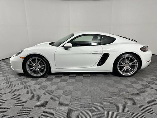 2024 Porsche 718 Cayman Style Edition