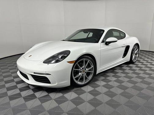 2024 Porsche 718 Cayman Style Edition