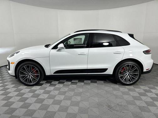 2025 Porsche Macan S