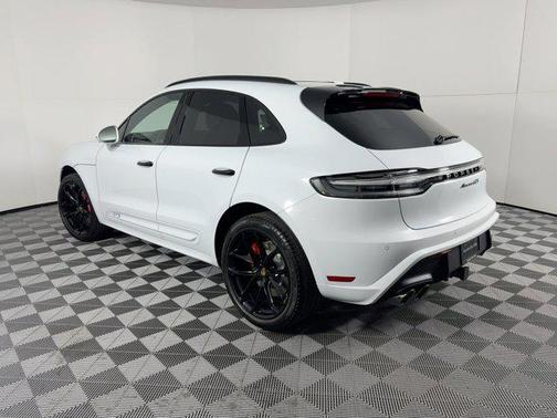 2026 Porsche Macan GTS