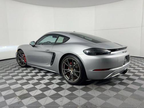 2023 Porsche 718 Cayman S