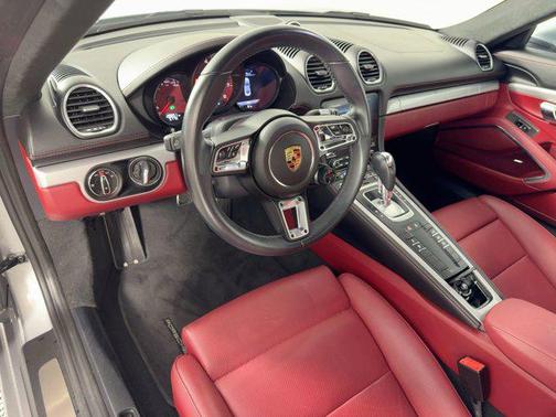 2023 Porsche 718 Cayman S