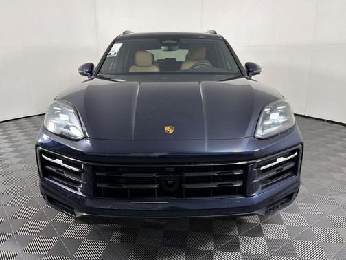 Algarve Blue Metallic 2026 Porsche Cayenne Cayenne