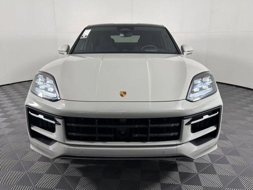 Chalk 2026 Porsche Cayenne GTS