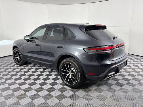 Volcano Grey Metallic 2026 Porsche Macan Macan