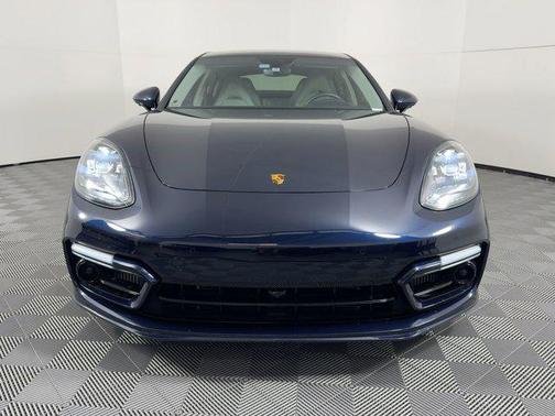 2023 Porsche Panamera Platinum Edition