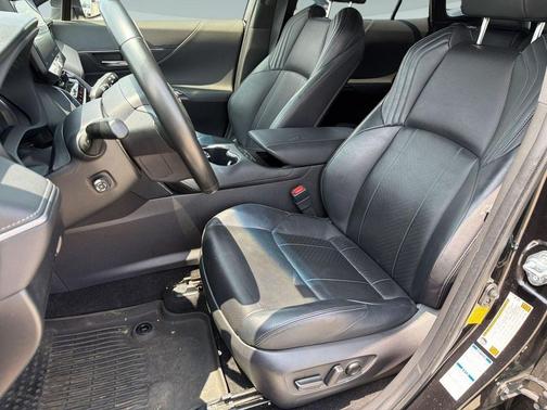 Celestial Black 2021 Toyota Venza Limited
