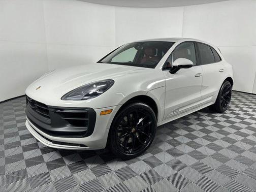 2025 Porsche Macan GTS