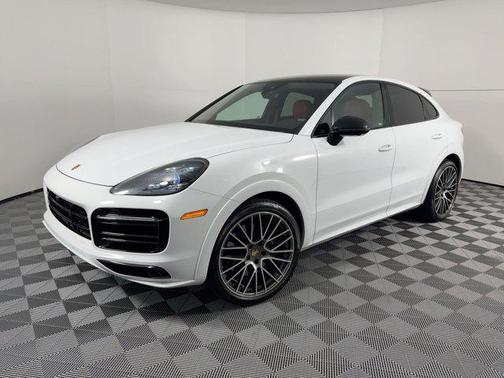 2022 Porsche Cayenne Platinum Edition
