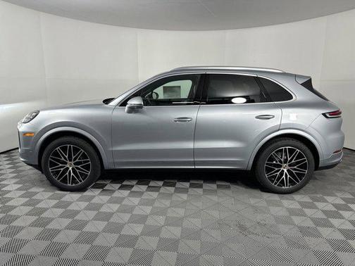 2025 Porsche Cayenne Cayenne