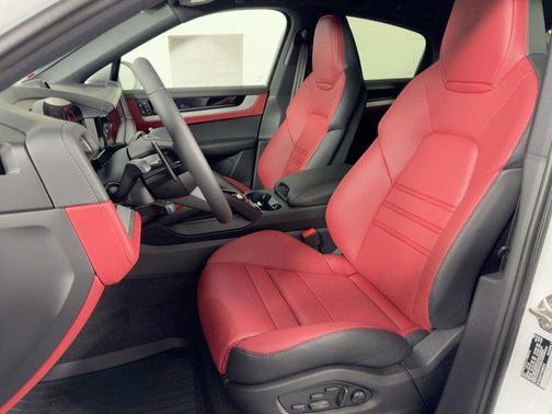 2026 Porsche Cayenne S