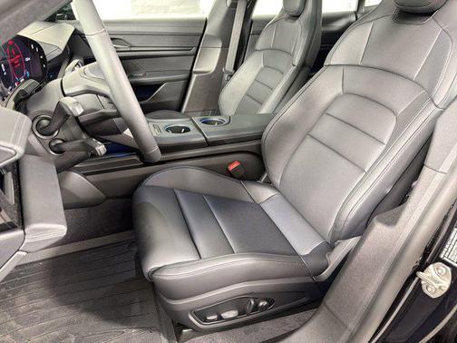 Jet Black Metallic 2026 Porsche Taycan 4S Black Edition