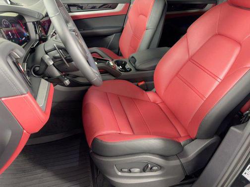 2026 Porsche Cayenne Cayenne E-Hybrid