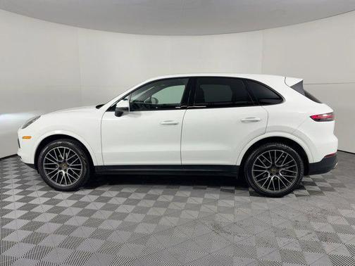 2019 Porsche Cayenne Cayenne